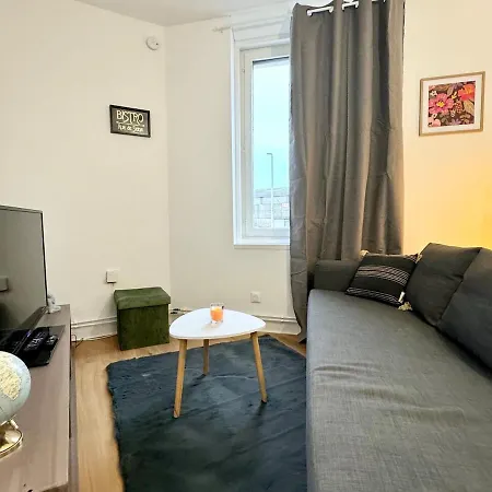 Kab'3 - Close To Train Station * كاليه